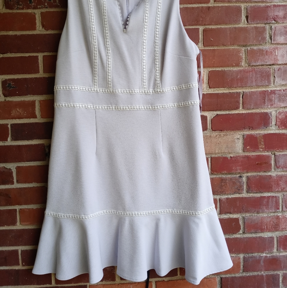 NANETTE 👗 SIZE 16 lavender